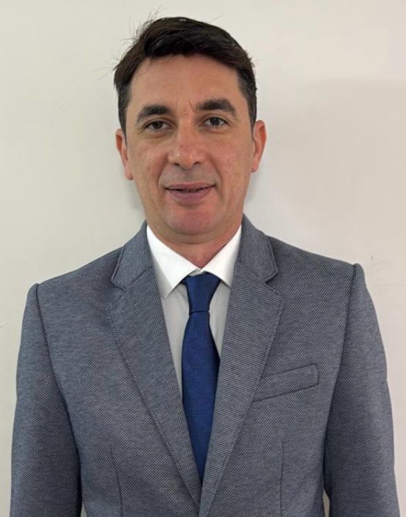 Umut EVLİMOĞLU